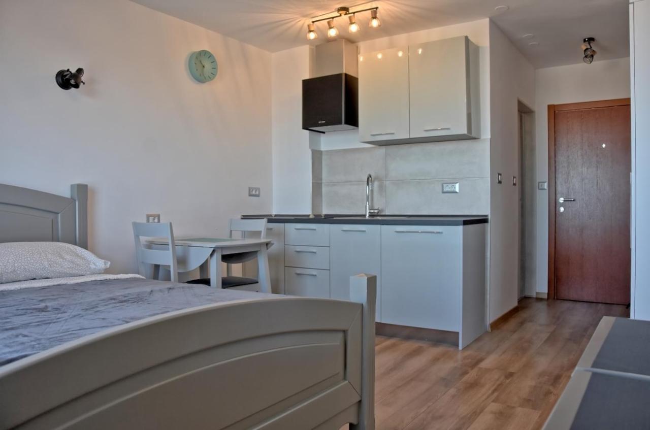 Studio D Poreč Kültér fotó